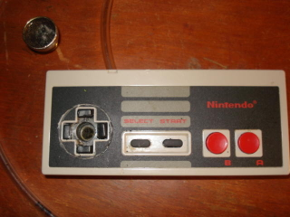 Illustration for article titled NES Bong is One Third Party Nintendo Accessory You Won't Find at Gamestop